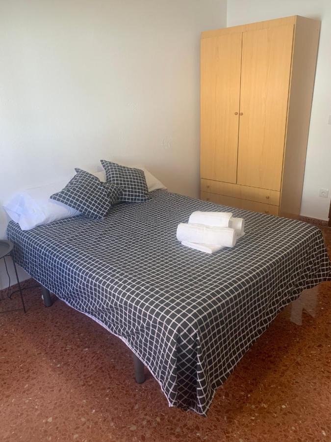 Room Valdeolleros Cordoba Exterior photo